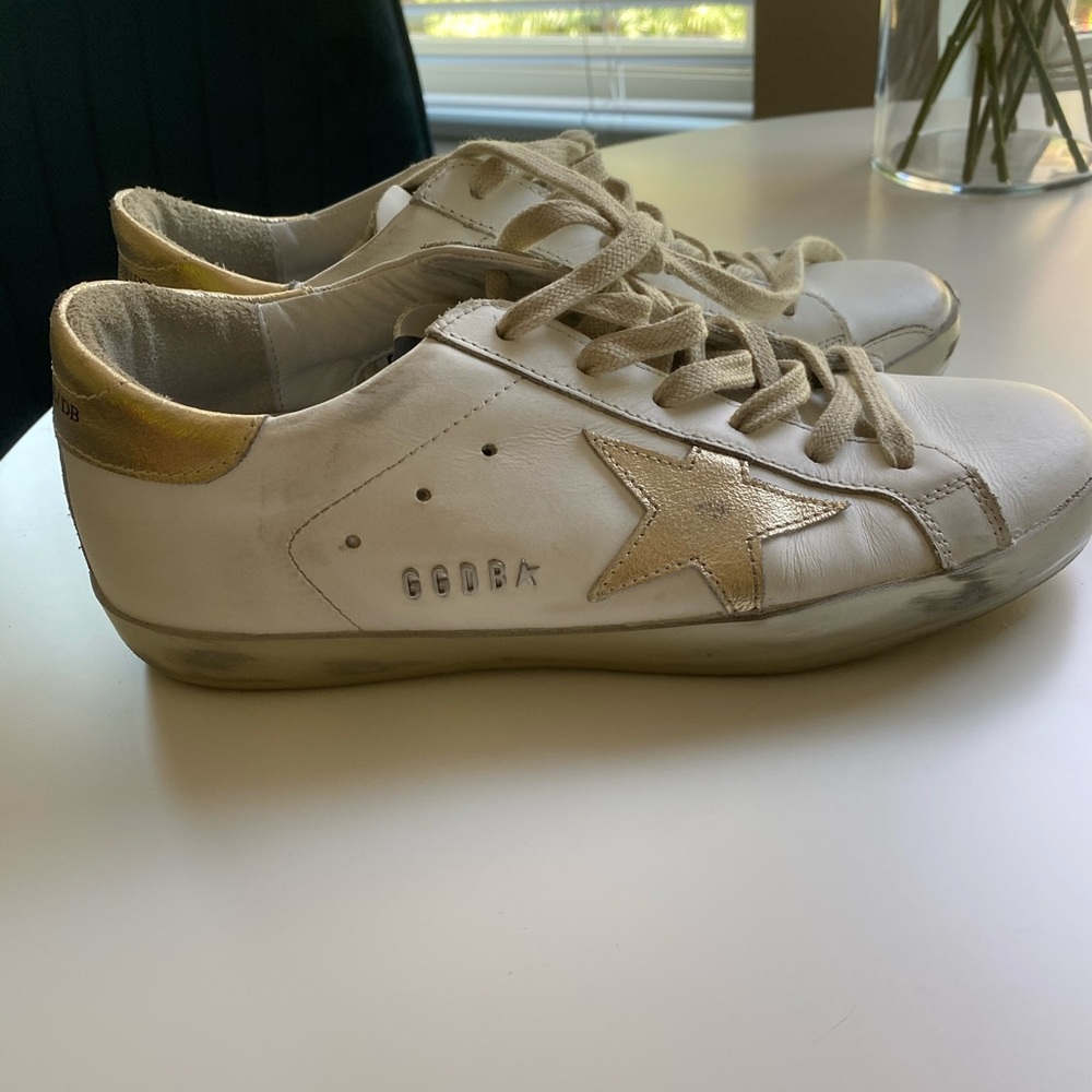 Golden Goose Superstar Gold & white sneakers